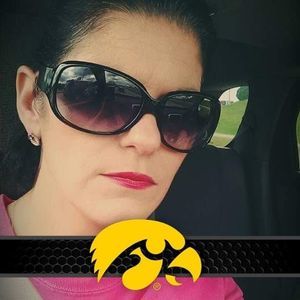 Meet your Posher, Dawn